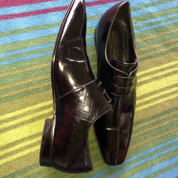 Louis Vuitton Men Black Patent Lace-up Shoes LV8